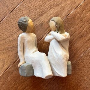 Willow Tree Heart and Soul Sisters Figurine by Susan Lordi